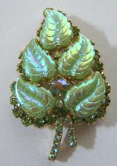 Green Leaf Molded/Cut Brooch