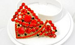 Red Chatons Only Brooch