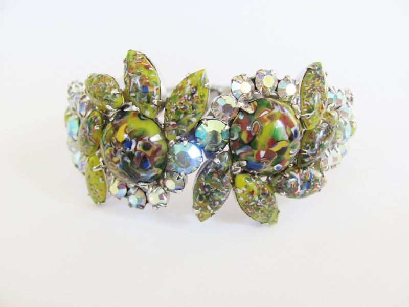 Front view of Yellow Cabochons Spotted Bracelet Clamper