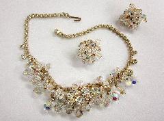 Clear Chatons Only Earrings Clip