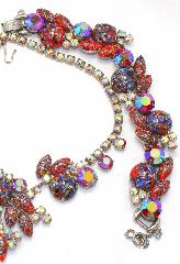 Red Cabochons Spotted Bracelet 5 Link