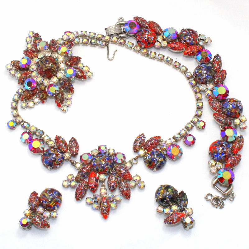 Front view of Red Cabochons Spotted Necklace