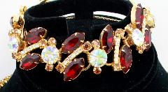 Red Navettes Bracelet 5 Link