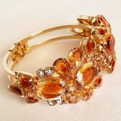 Topaz Oval Givre Bracelet Clamper