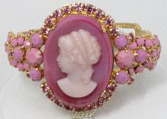 Pink Oval Bracelet Clamper