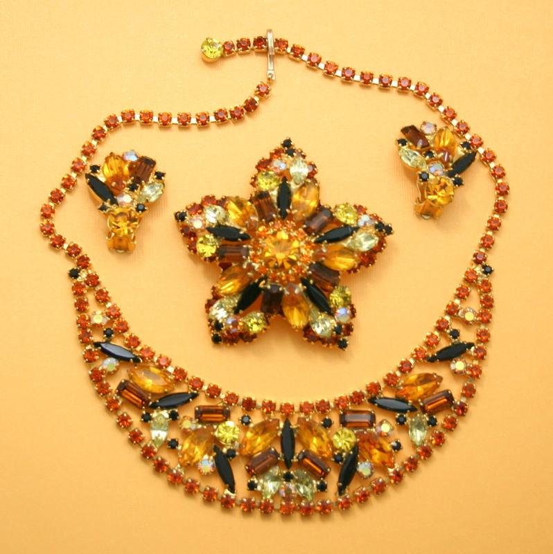 Front view of Topaz Baguettes Brooch