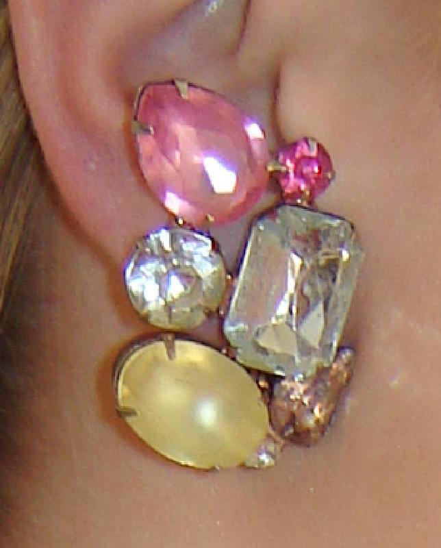 Front view of Pastel Oval Frosted Earrings Clip