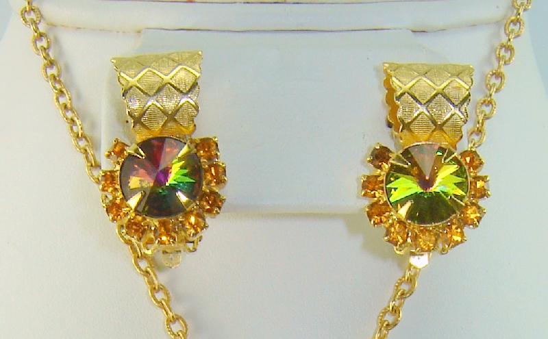 Front view of Green Chatons Only Rivoli/Margarita Earrings Clip