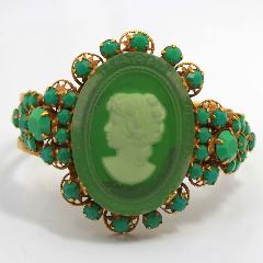 Green Oval Bracelet Clamper