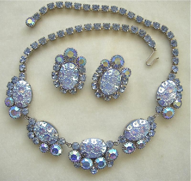Front view of Blue Cabochons Molded/Cut Earrings Clip