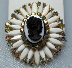White (chalk Or Milk) Navettes Pin Pendant