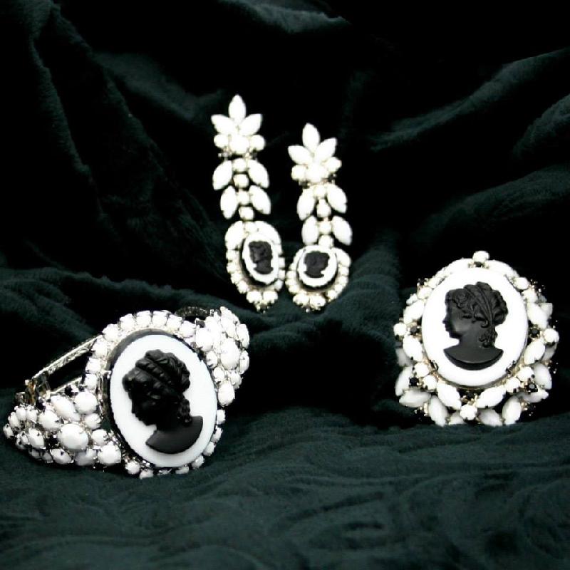 Front view of White (chalk Or Milk) Cabochons Earrings Clip