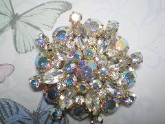 AB Navettes Brooch
