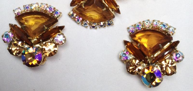 Front view of Topaz Pie Earrings Clip