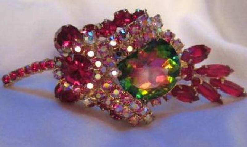 Front view of Pink Dentelle Multi-Color/Shaded Brooch