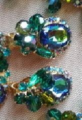 Green Cabochons Earrings Clip