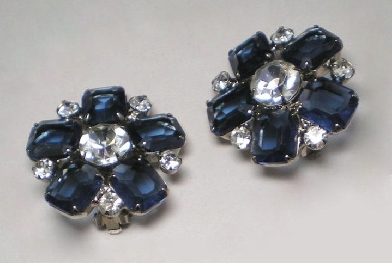 Front view of Blue Emerald Cut Earrings Clip