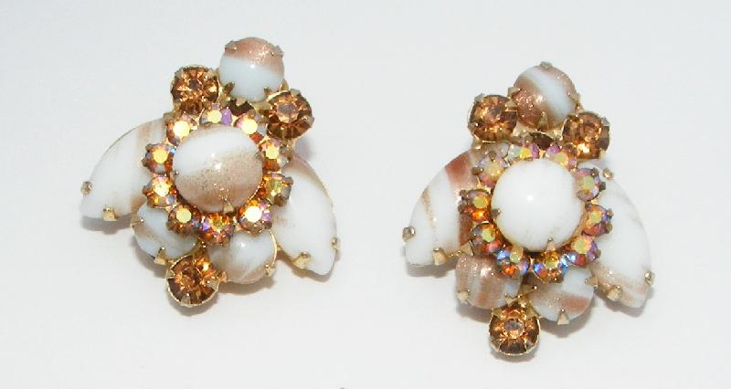 Front view of White (chalk Or Milk) Cabochons Striped Earrings Clip