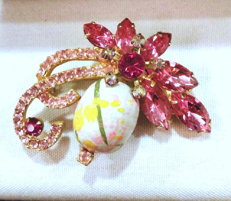 Front view of Pink Navettes Wood Brooch