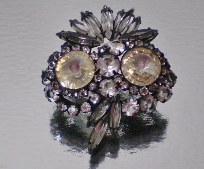 Front view of Clear Navettes Rivoli/Margarita Brooch