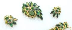 Green Oval Multi-Color/Shaded Brooch
