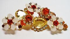 Fall Pear Frosted Brooch