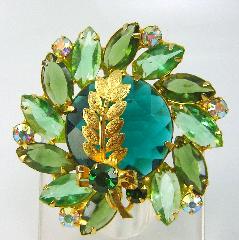 Green Dentelle Brooch