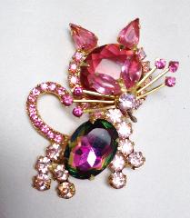 Pink Oval Multi-Color/Shaded Brooch