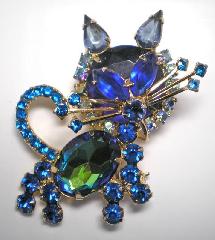 Blue Oval Multi-Color/Shaded Brooch