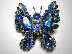 Blue Oval Multi-Color/Shaded Brooch