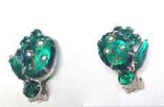 Green Oval Molded/Cut Earrings Clip
