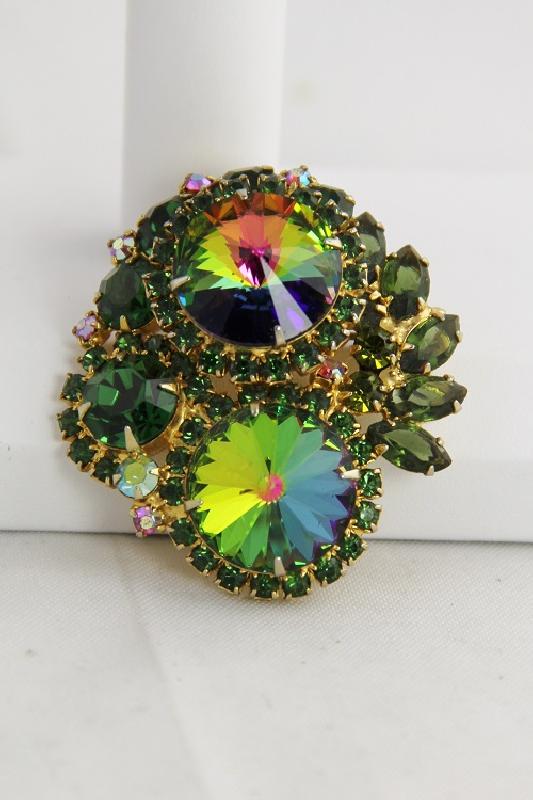 Front view of Green Navettes Rivoli/Margarita Brooch