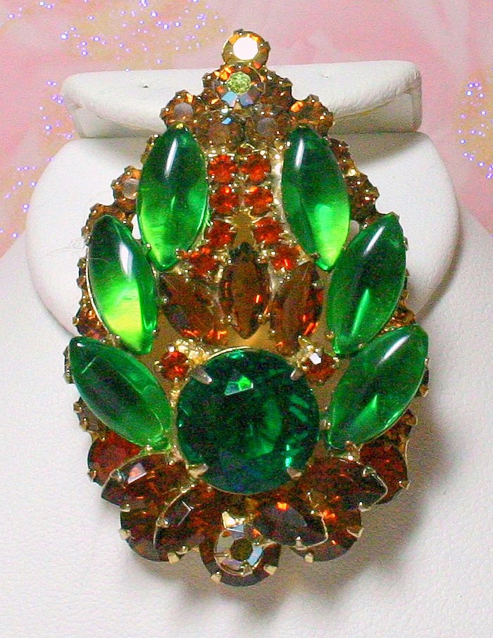 Front view of Multiple Colors Navettes Pin Pendant