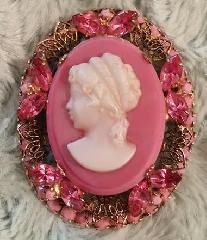 Pink Oval Molded/Cut Pin Pendant