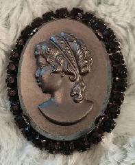 Black (jet) Oval Molded/Cut Brooch