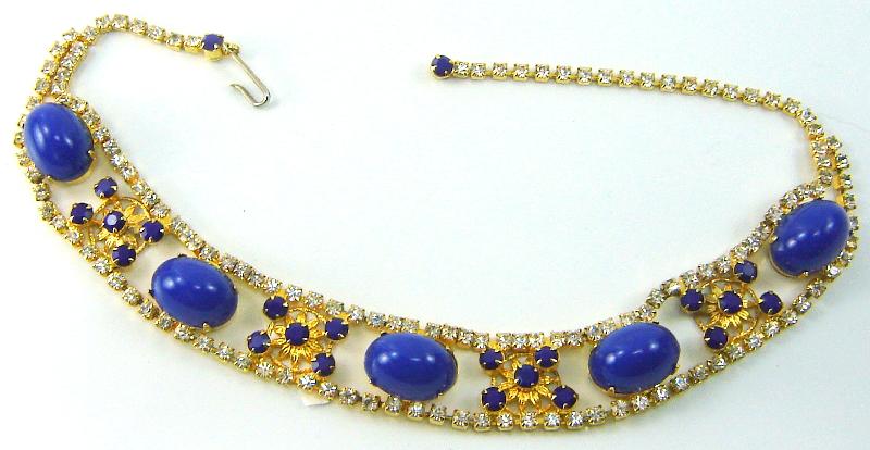 Front view of Blue Oval Plastic Necklace
