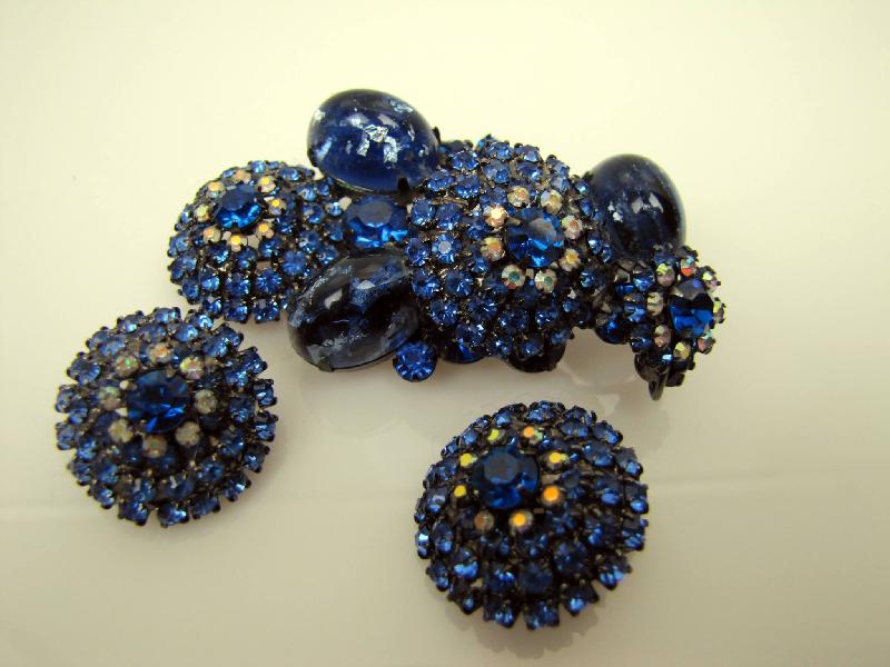 Front view of Blue Cabochons Multi-Color/Shaded Brooch
