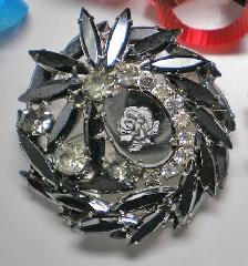 Hematite Oval Molded/Cut Brooch