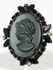 Black (jet) Oval Molded/Cut Pin Pendant