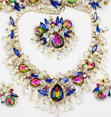 Blue Pear Multi-Color/Shaded Necklace