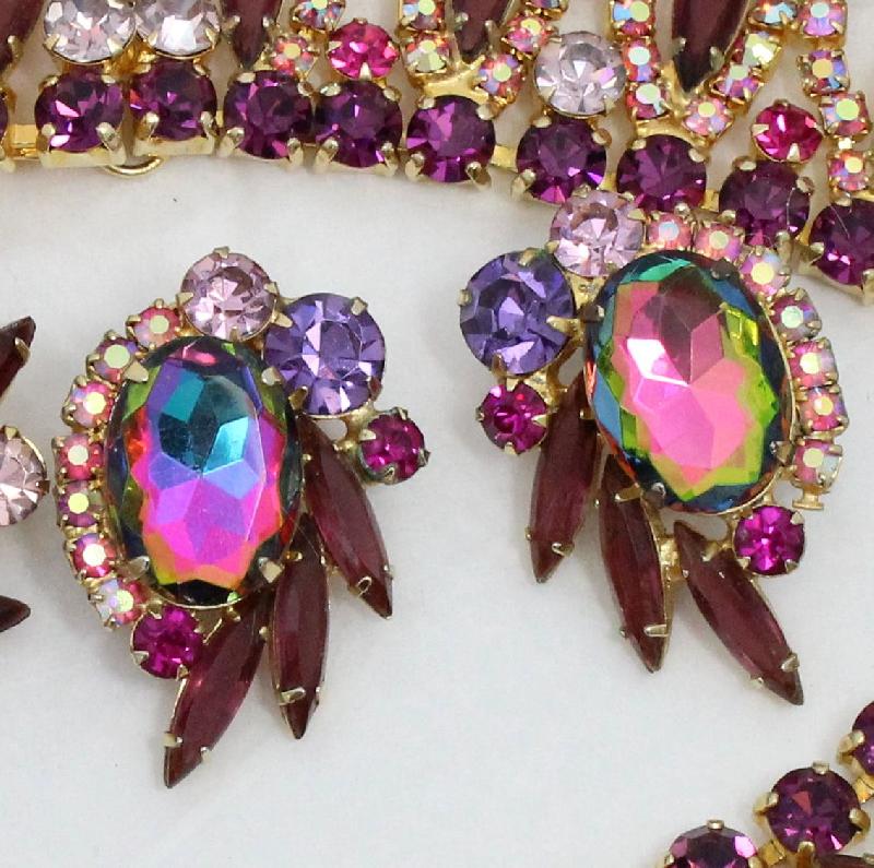 Front view of Purple (cardinal) Oval Multi-Color/Shaded Earrings Clip