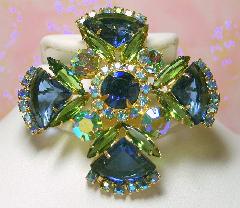 Blue Pie Pin Pendant