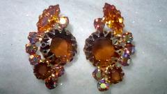 Topaz Chatons Only Earrings Clip