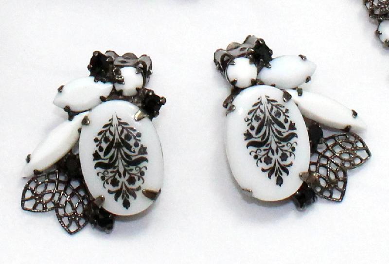 Front view of White (chalk Or Milk) Cabochons Painted (hand/Transfer) Earrings Clip