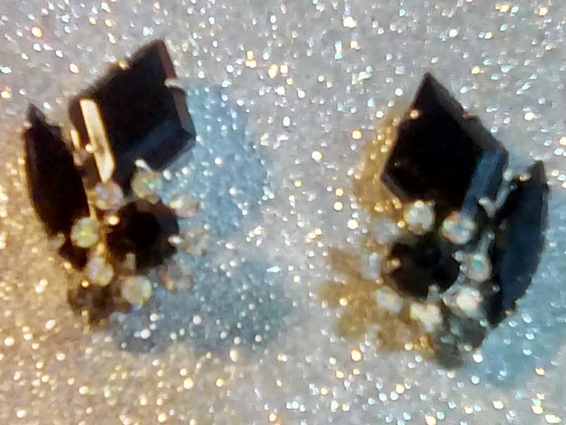 Front view of Black (jet) Diamond Earrings Clip