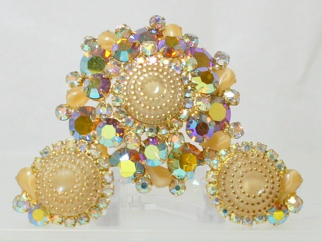 Front view of Birthday Cake Earrings Clip