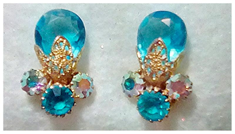 Front view of Blue Pear Earrings Clip