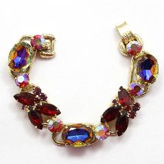 Red Oval Multi-Color/Shaded Bracelet 5 Link