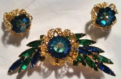 Blue Navettes Rivoli/Margarita Earrings Clip