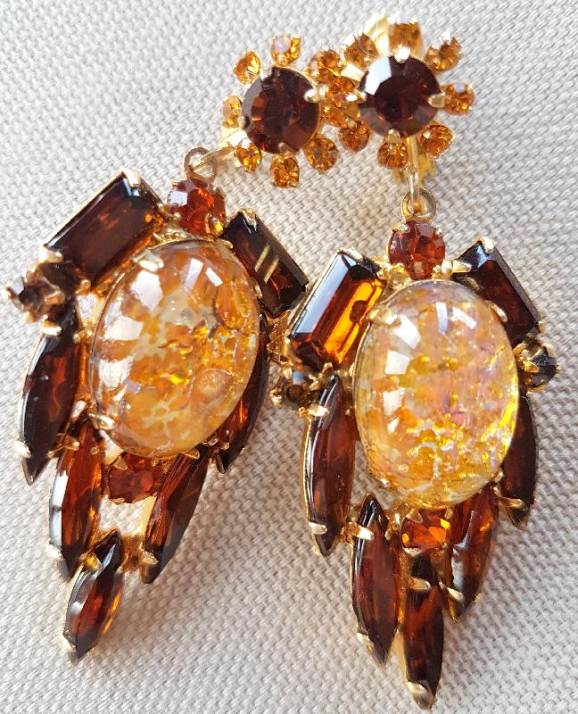 Front view of Topaz Baguettes Multi-Color/Shaded Earrings Clip